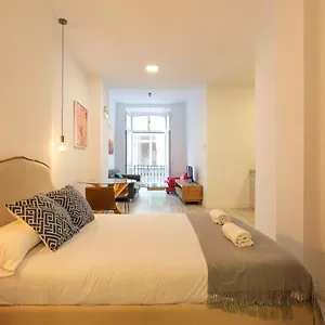 Apartment Urbe10 Plaza De La Constucion Premium Loft, Malaga